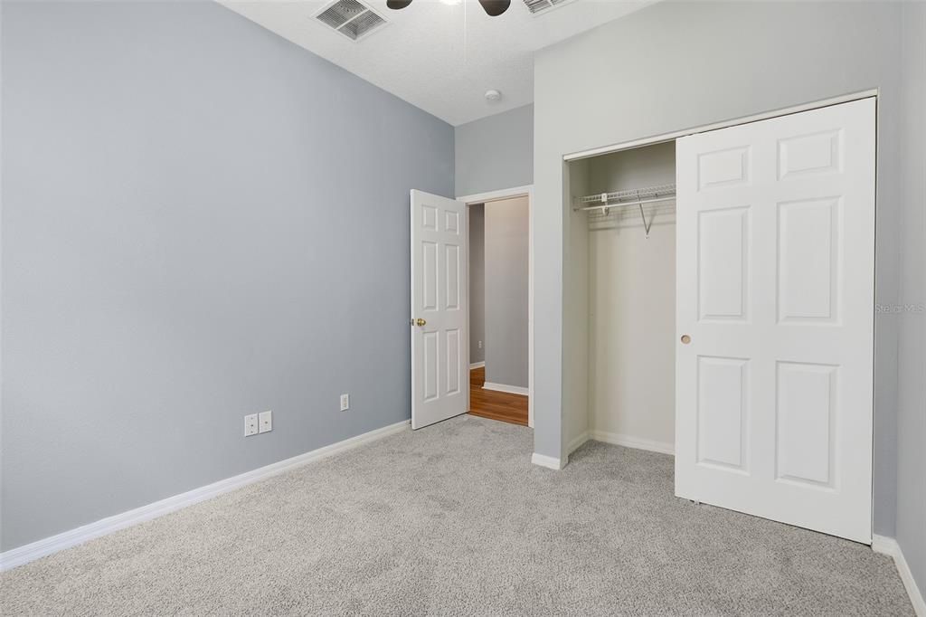 For Sale: $364,990 (4 beds, 2 baths, 1960 Square Feet)