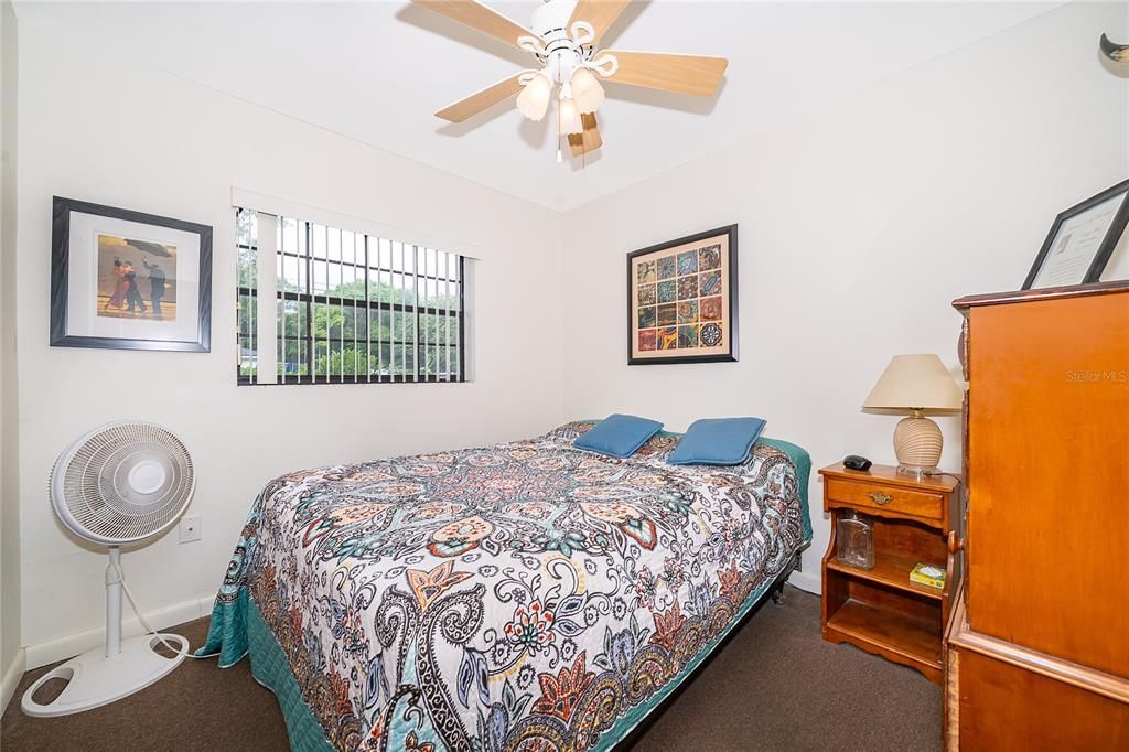 Active With Contract: $250,000 (3 beds, 2 baths, 1354 Square Feet)