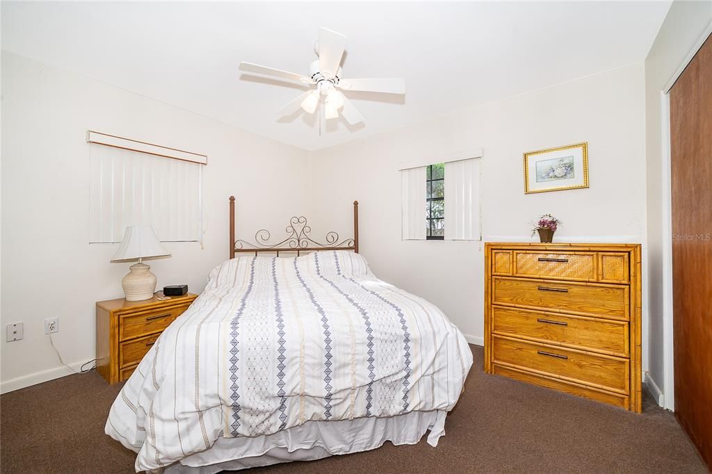 Active With Contract: $250,000 (3 beds, 2 baths, 1354 Square Feet)