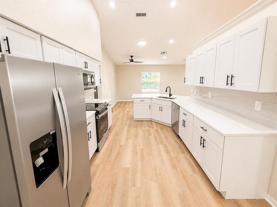 En Venta: $339,900 (3 camas, 2 baños, 1794 Pies cuadrados)