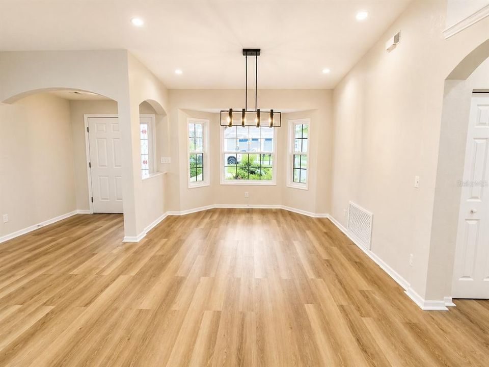 En Venta: $339,900 (3 camas, 2 baños, 1794 Pies cuadrados)