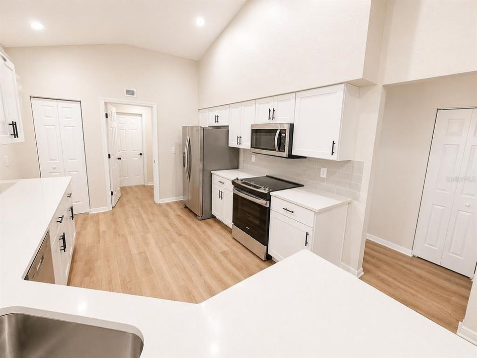 En Venta: $339,900 (3 camas, 2 baños, 1794 Pies cuadrados)