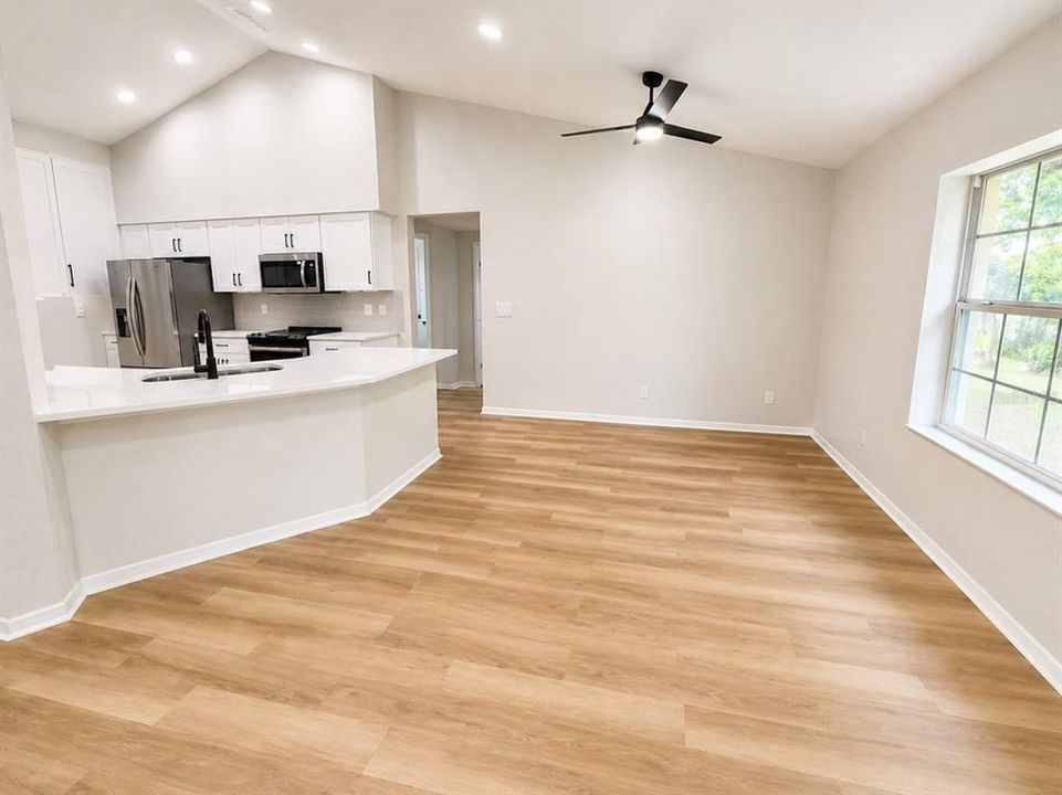 En Venta: $339,900 (3 camas, 2 baños, 1794 Pies cuadrados)