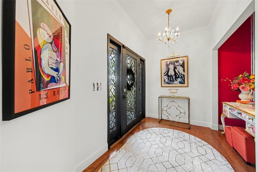For Sale: $552,500 (3 beds, 2 baths, 2716 Square Feet)