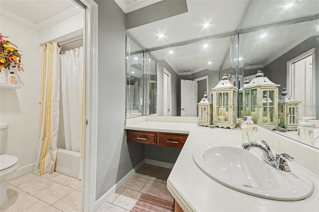 For Sale: $552,500 (3 beds, 2 baths, 2716 Square Feet)