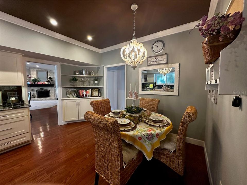 For Sale: $552,500 (3 beds, 2 baths, 2716 Square Feet)