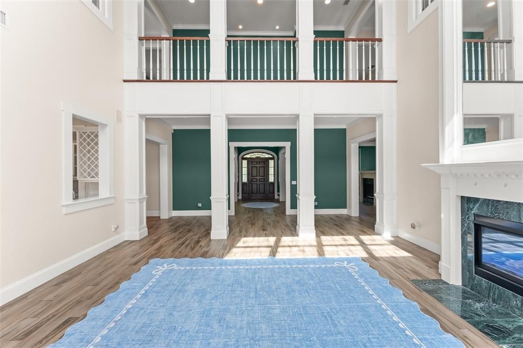For Sale: $1,949,000 (5 beds, 4 baths, 4730 Square Feet)