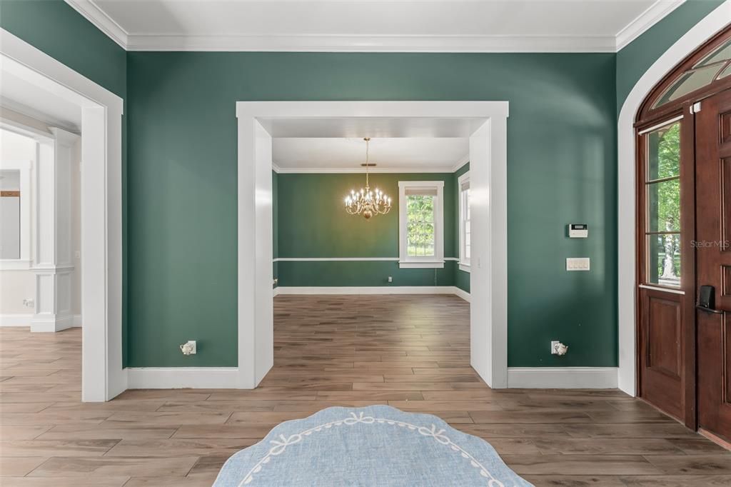 For Sale: $1,949,000 (5 beds, 4 baths, 4730 Square Feet)