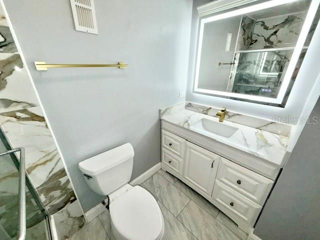 В аренду: $1,695 (2 спален, 2 ванн, 1073 Квадратных фут)