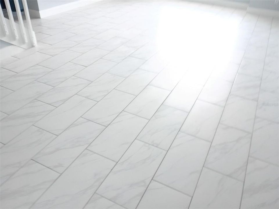 En Venta: $383,000 (4 camas, 2 baños, 2036 Pies cuadrados)