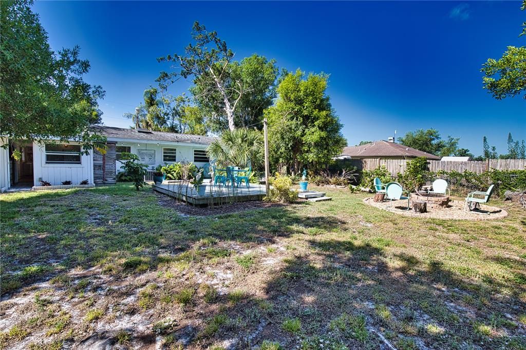 For Rent: $3,500 (3 beds, 2 baths, 1421 Square Feet)
