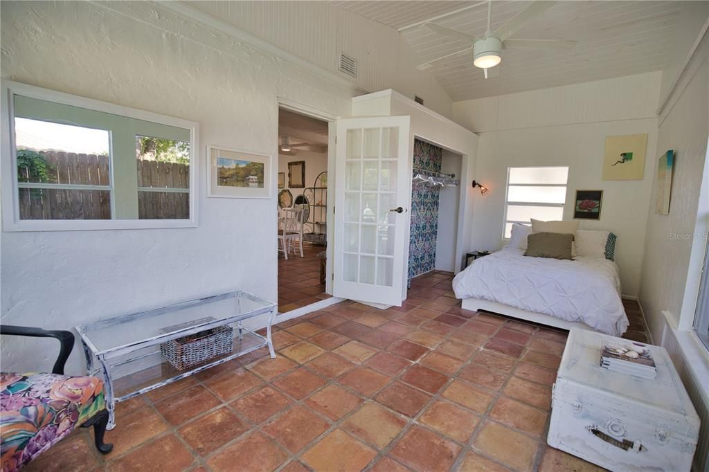 For Rent: $3,500 (3 beds, 2 baths, 1421 Square Feet)