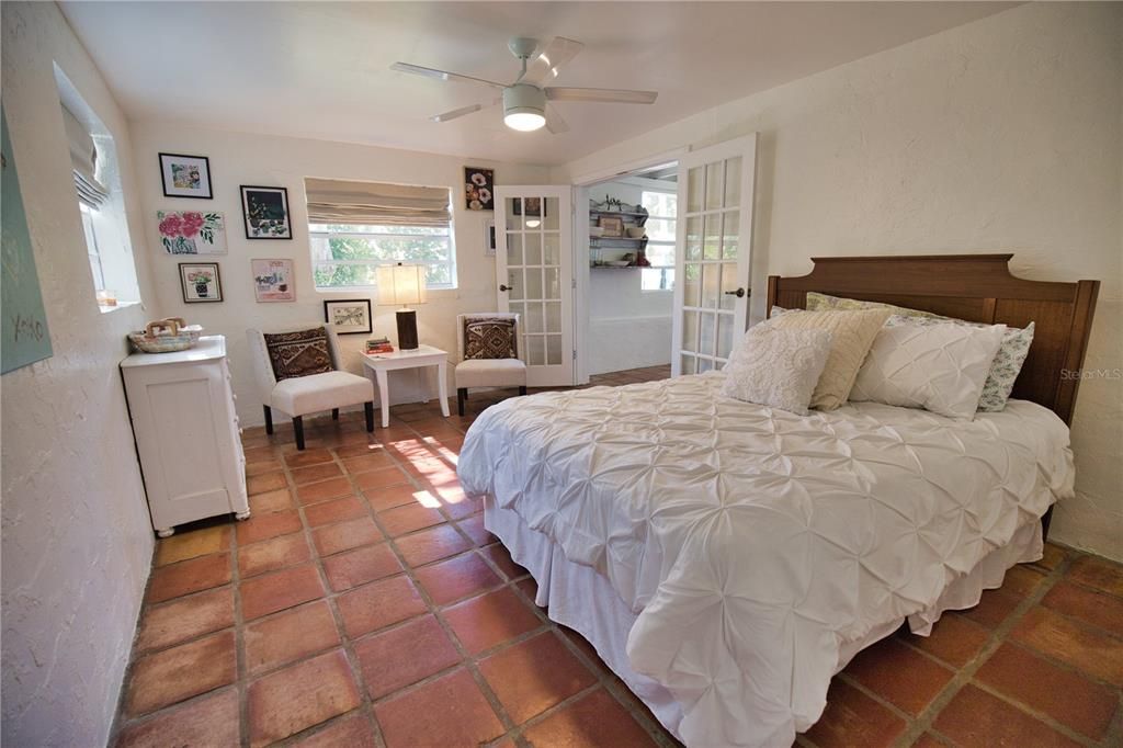 For Rent: $3,500 (3 beds, 2 baths, 1421 Square Feet)