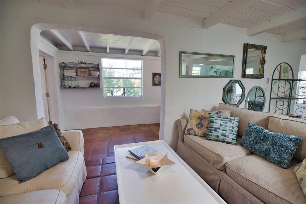 For Rent: $3,500 (3 beds, 2 baths, 1421 Square Feet)