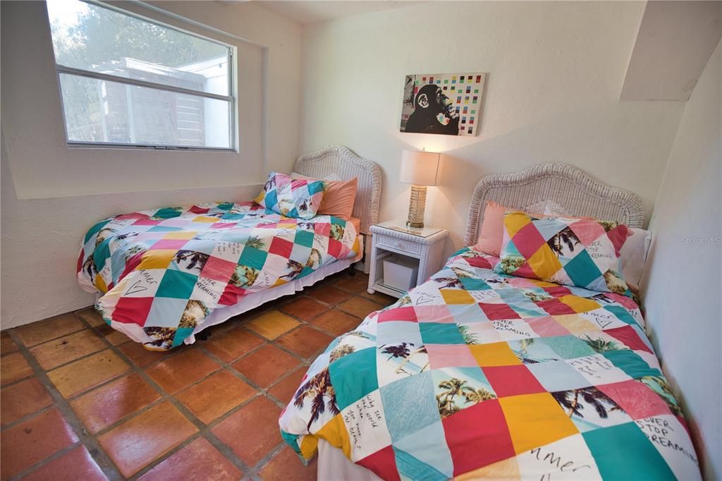 For Rent: $3,500 (3 beds, 2 baths, 1421 Square Feet)