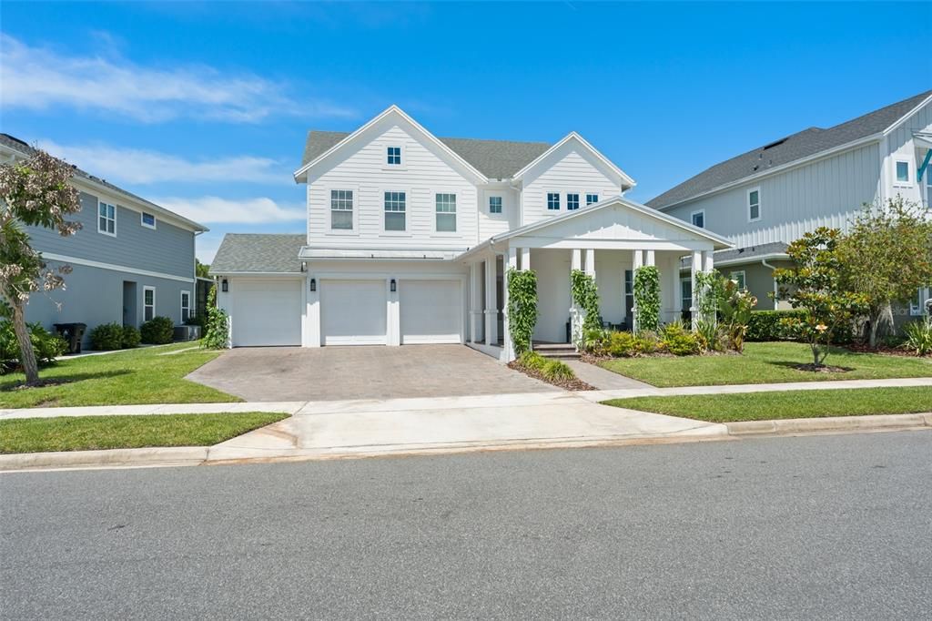 For Sale: $1,625,000 (6 beds, 4 baths, 4191 Square Feet)
