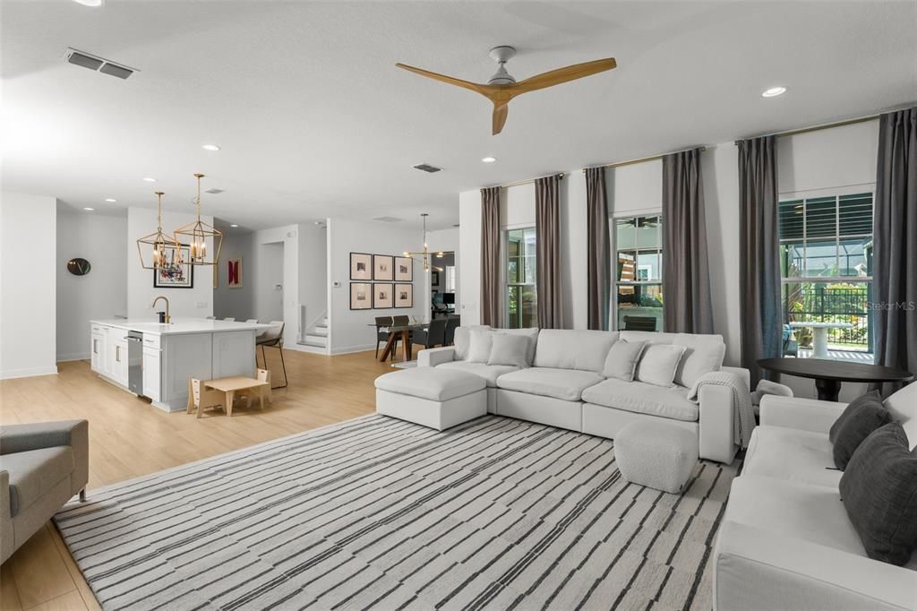 For Sale: $1,625,000 (6 beds, 4 baths, 4191 Square Feet)