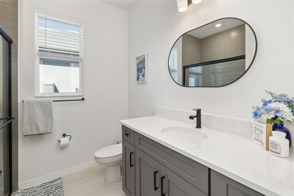 En Venta: $634,900 (4 camas, 3 baños, 2195 Pies cuadrados)