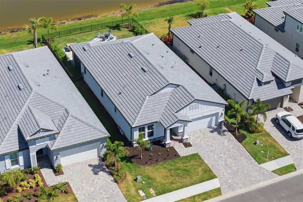 En Venta: $634,900 (4 camas, 3 baños, 2195 Pies cuadrados)