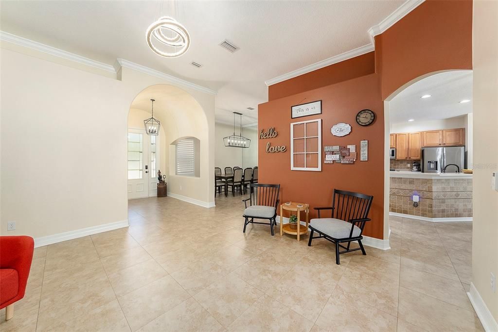 En Venta: $729,000 (4 camas, 3 baños, 2776 Pies cuadrados)