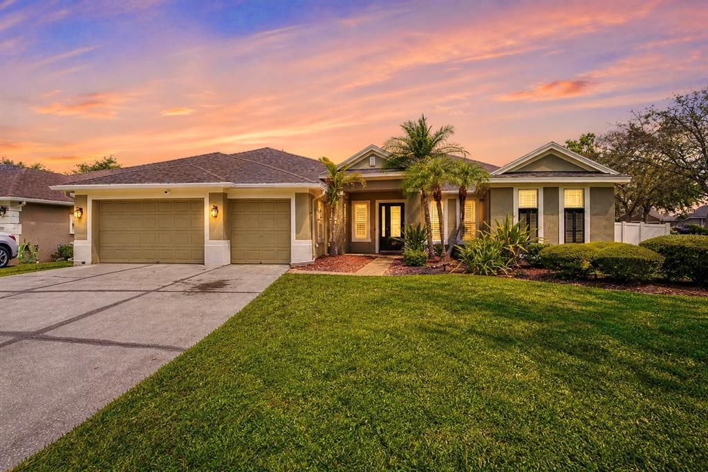 En Venta: $729,000 (4 camas, 3 baños, 2776 Pies cuadrados)