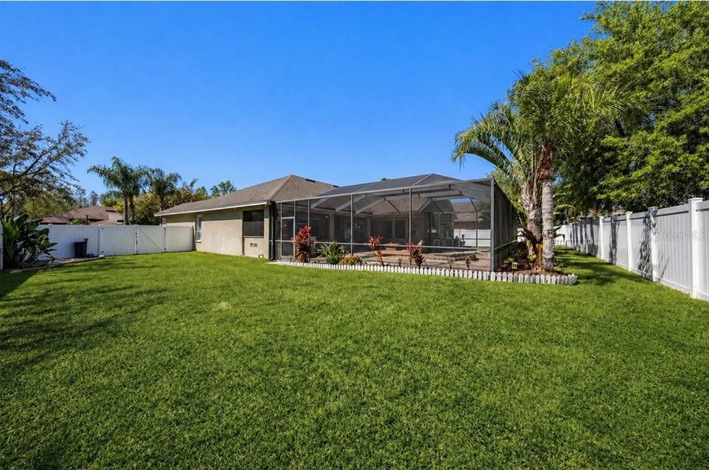En Venta: $729,000 (4 camas, 3 baños, 2776 Pies cuadrados)