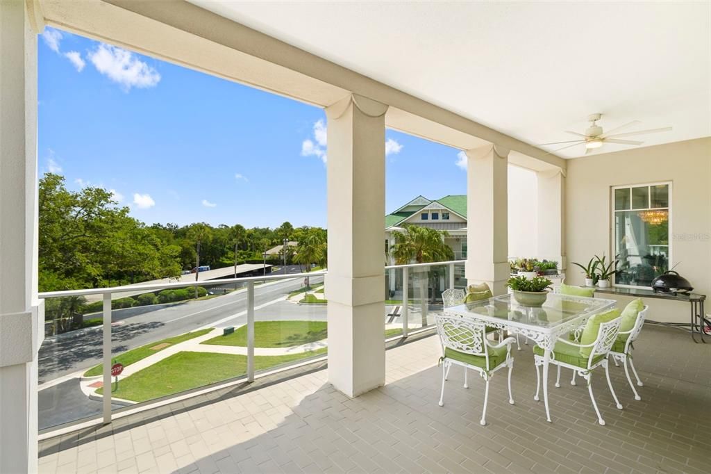 For Sale: $1,625,000 (3 beds, 2 baths, 2195 Square Feet)