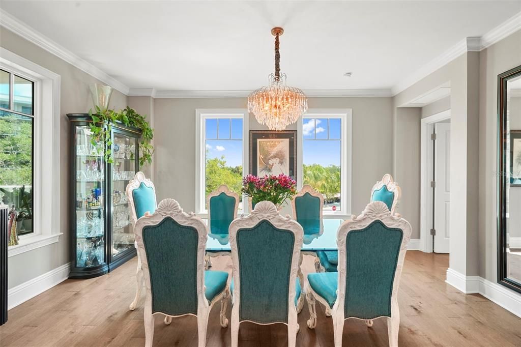 For Sale: $1,625,000 (3 beds, 2 baths, 2195 Square Feet)