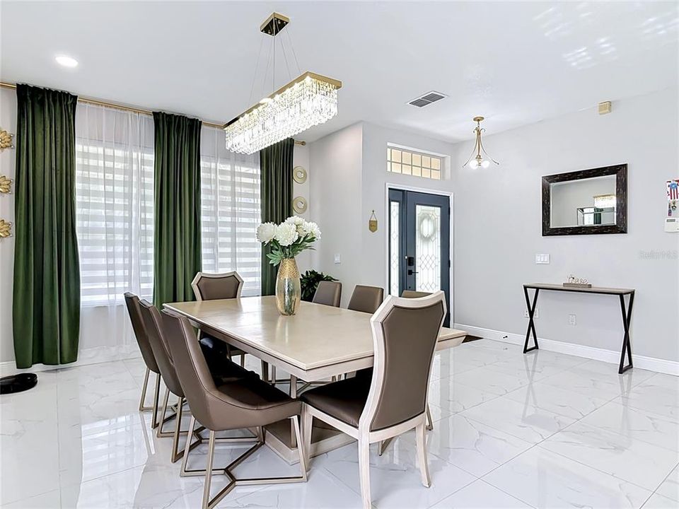 Active With Contract: $414,990 (3 beds, 2 baths, 2202 Square Feet)