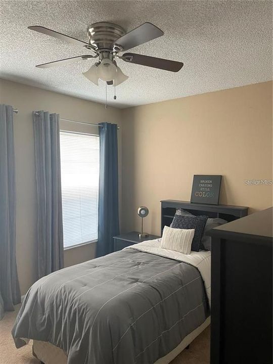For Rent: $3,070 (4 beds, 2 baths, 2142 Square Feet)