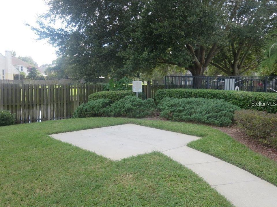 For Rent: $3,070 (4 beds, 2 baths, 2142 Square Feet)