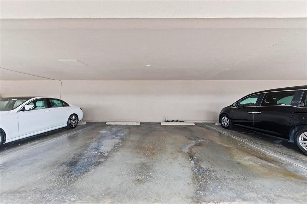 В аренду: $12,500 (2 спален, 2 ванн, 1612 Квадратных фут)