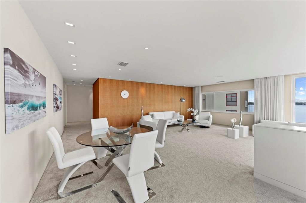 В аренду: $12,500 (2 спален, 2 ванн, 1612 Квадратных фут)