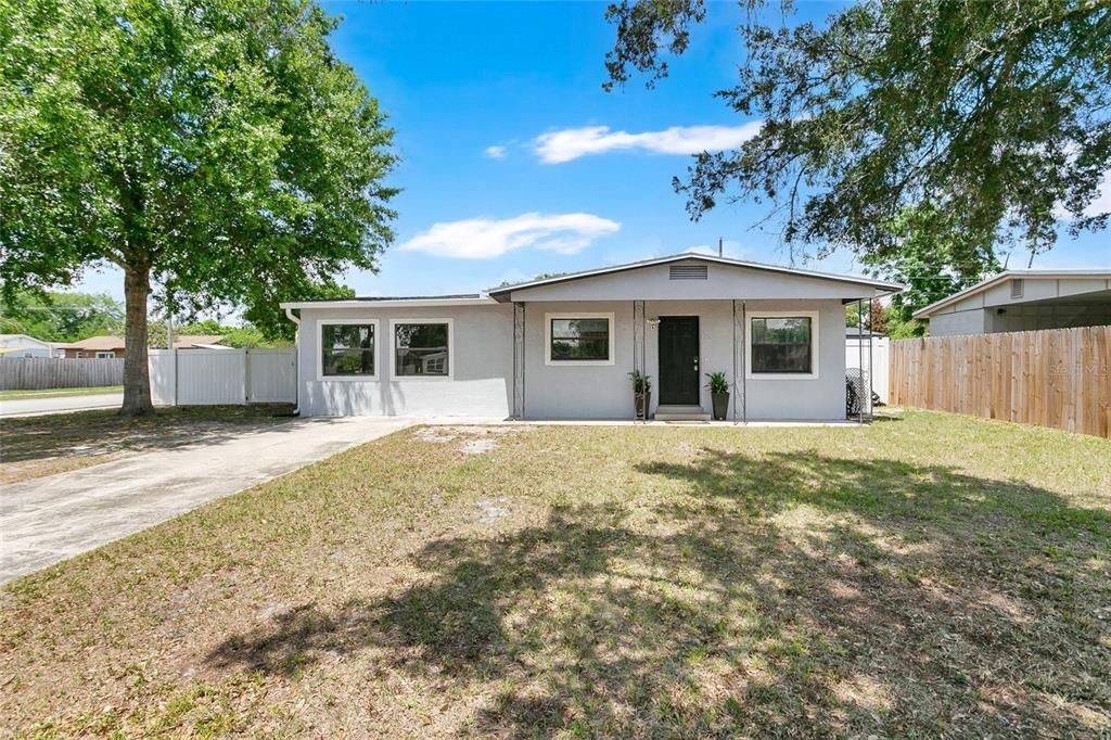 Active With Contract: $315,000 (3 beds, 1 baths, 1165 Square Feet)