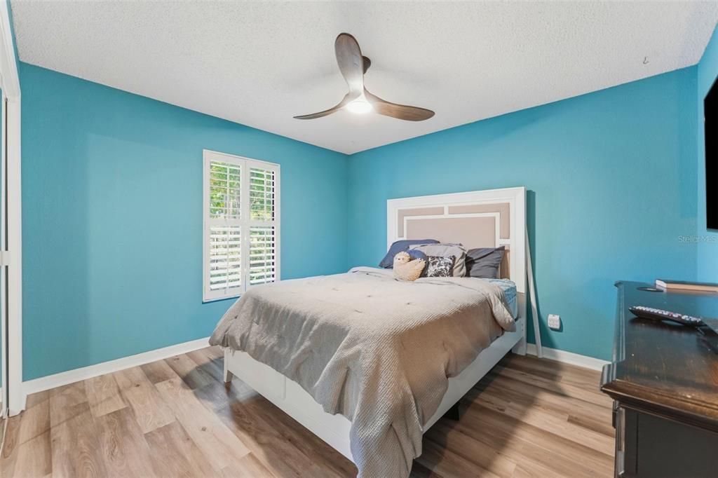 Activo con contrato: $739,900 (5 camas, 3 baños, 2660 Pies cuadrados)