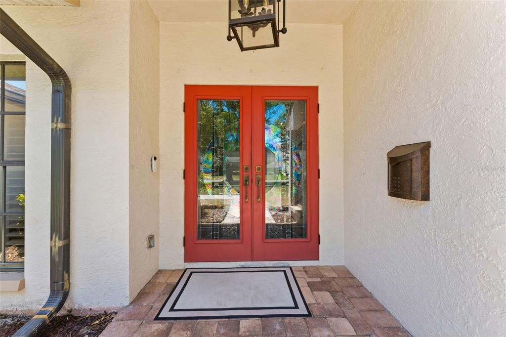 Activo con contrato: $739,900 (5 camas, 3 baños, 2660 Pies cuadrados)