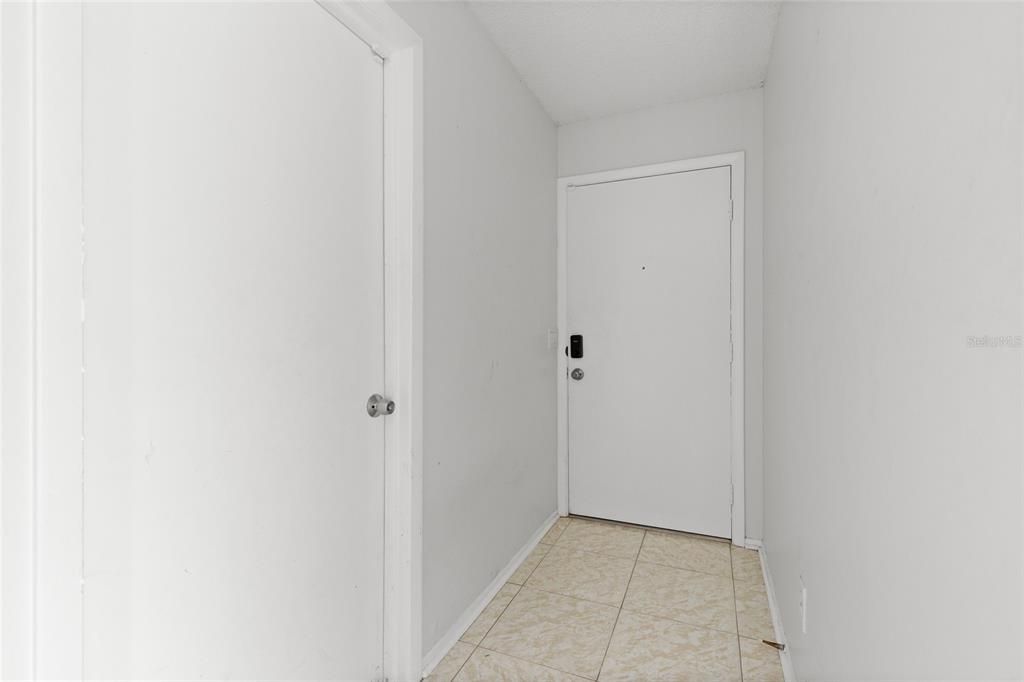 En Venta: $200,000 (2 camas, 1 baños, 949 Pies cuadrados)