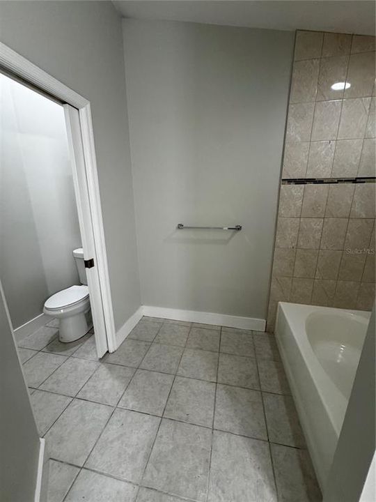 For Rent: $3,100 (3 beds, 2 baths, 1668 Square Feet)