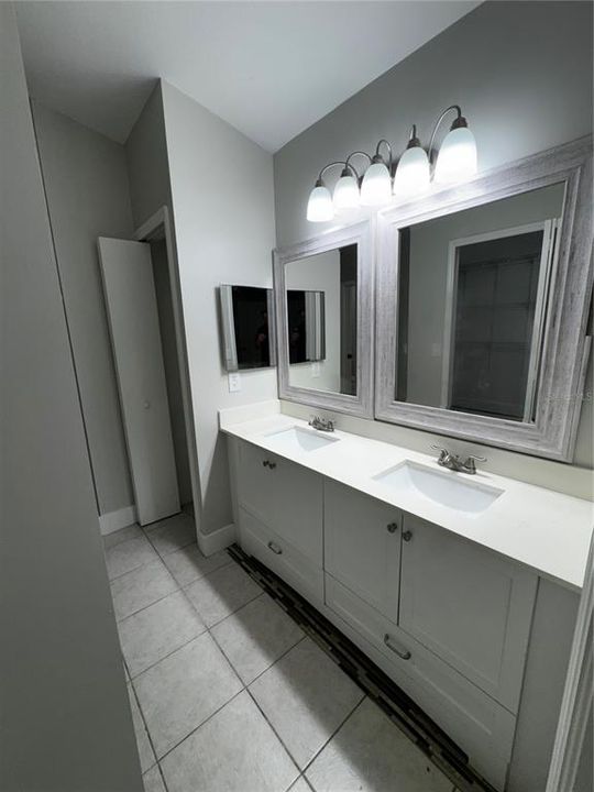 For Rent: $3,100 (3 beds, 2 baths, 1668 Square Feet)