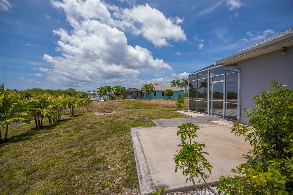 En Venta: $325,000 (3 camas, 2 baños, 2409 Pies cuadrados)