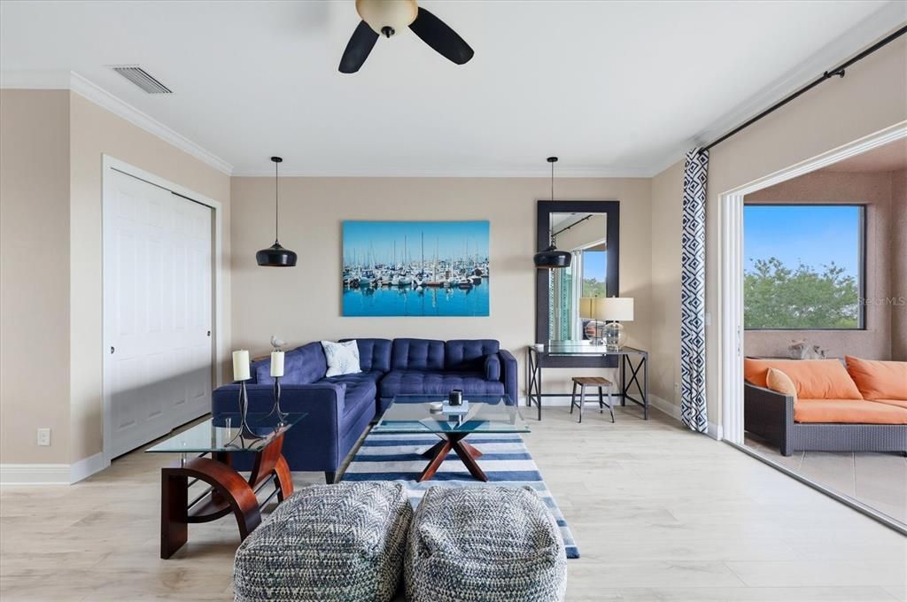 For Sale: $1,095,000 (3 beds, 3 baths, 3565 Square Feet)