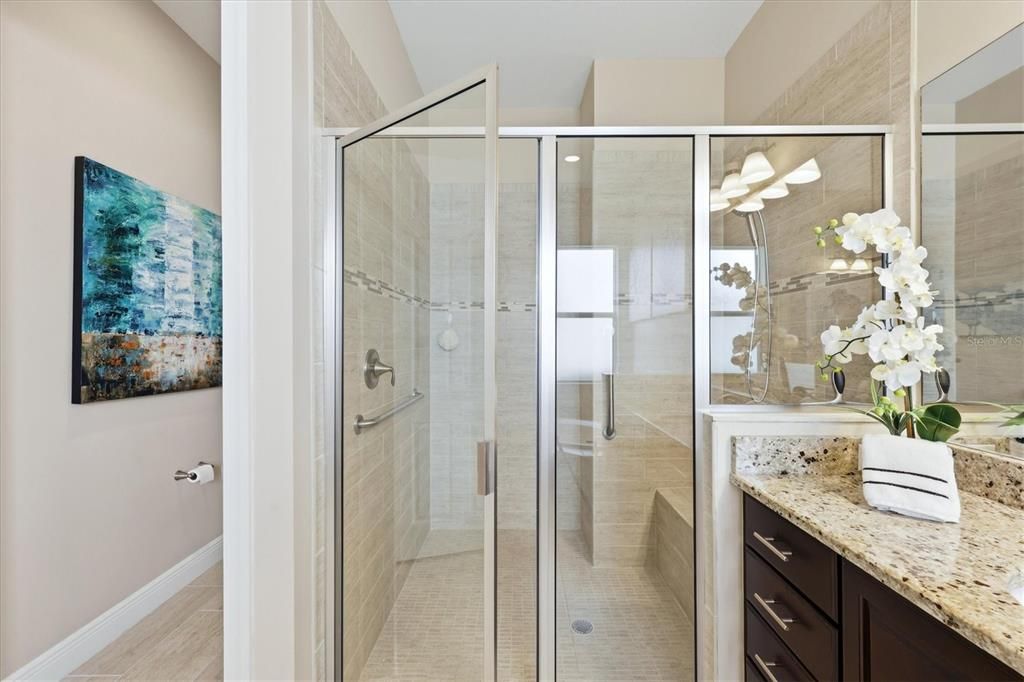 For Sale: $1,095,000 (3 beds, 3 baths, 3565 Square Feet)