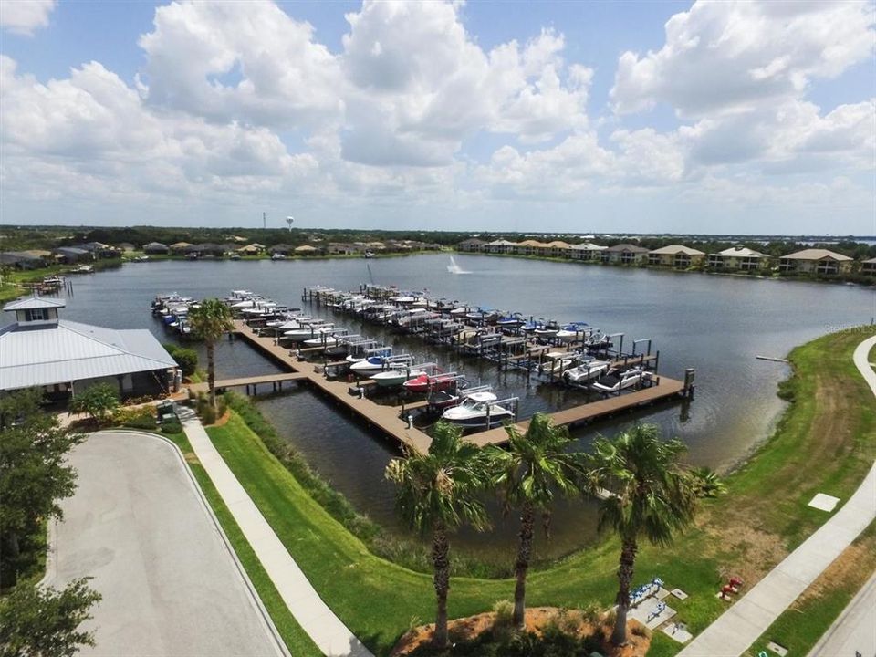 For Sale: $1,095,000 (3 beds, 3 baths, 3565 Square Feet)