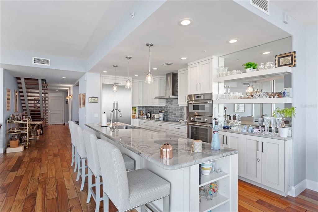 For Sale: $2,500,000 (2 beds, 2 baths, 1996 Square Feet)