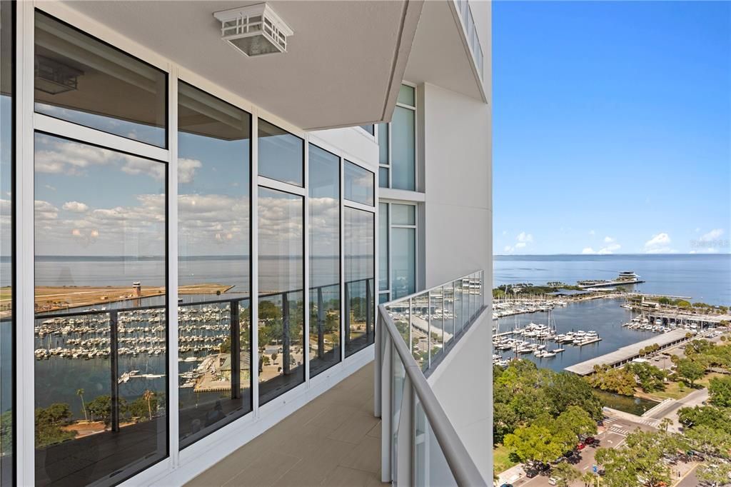 For Sale: $2,500,000 (2 beds, 2 baths, 1996 Square Feet)