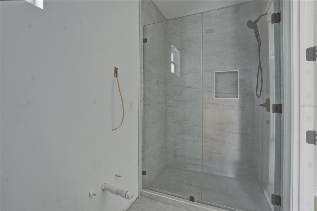 На продажу: $1,999,999 (4 спален, 4 ванн, 3556 Квадратных фут)