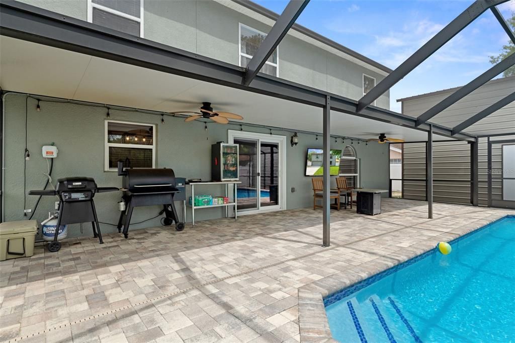 For Sale: $444,900 (4 beds, 3 baths, 3035 Square Feet)