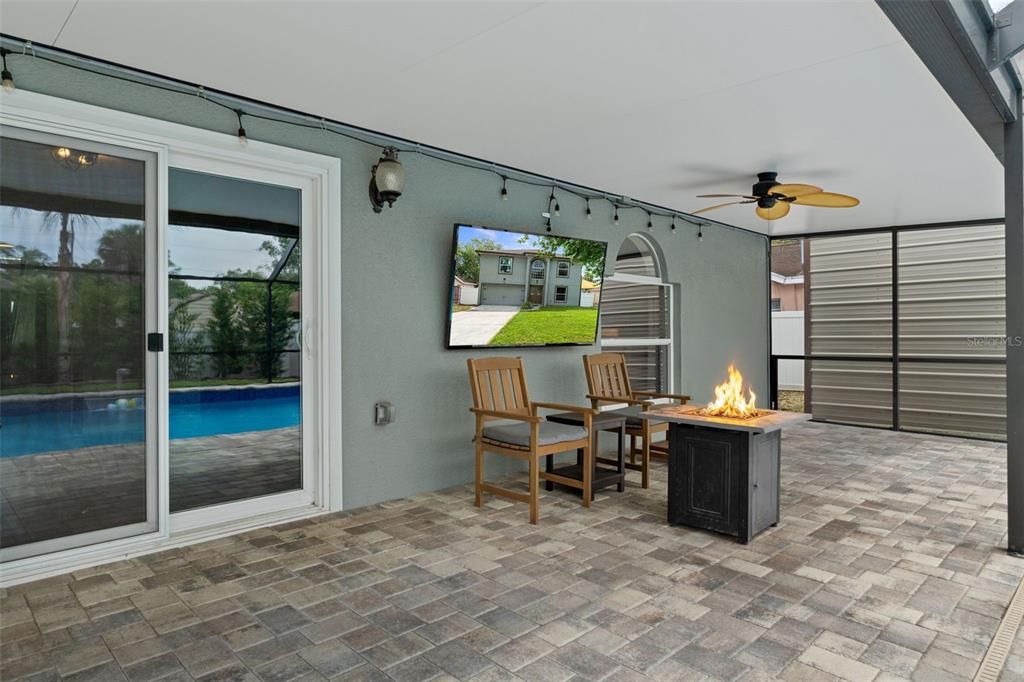For Sale: $444,900 (4 beds, 3 baths, 3035 Square Feet)