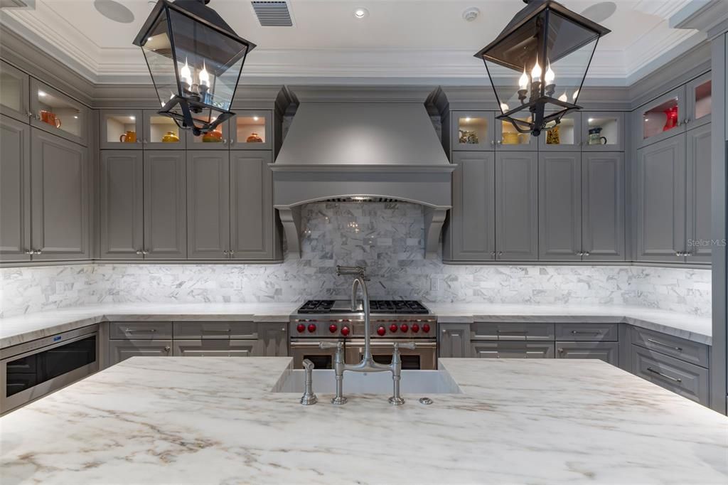 For Sale: $4,295,000 (3 beds, 3 baths, 4231 Square Feet)