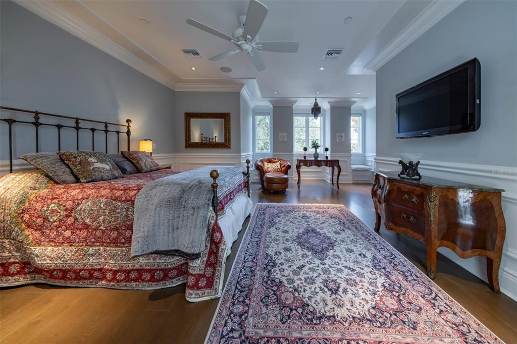 For Sale: $4,295,000 (3 beds, 3 baths, 4231 Square Feet)